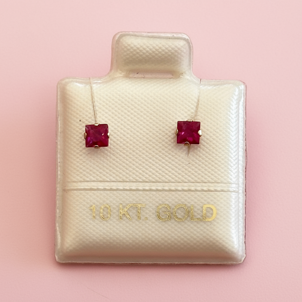 Broquel Oro piedra roja